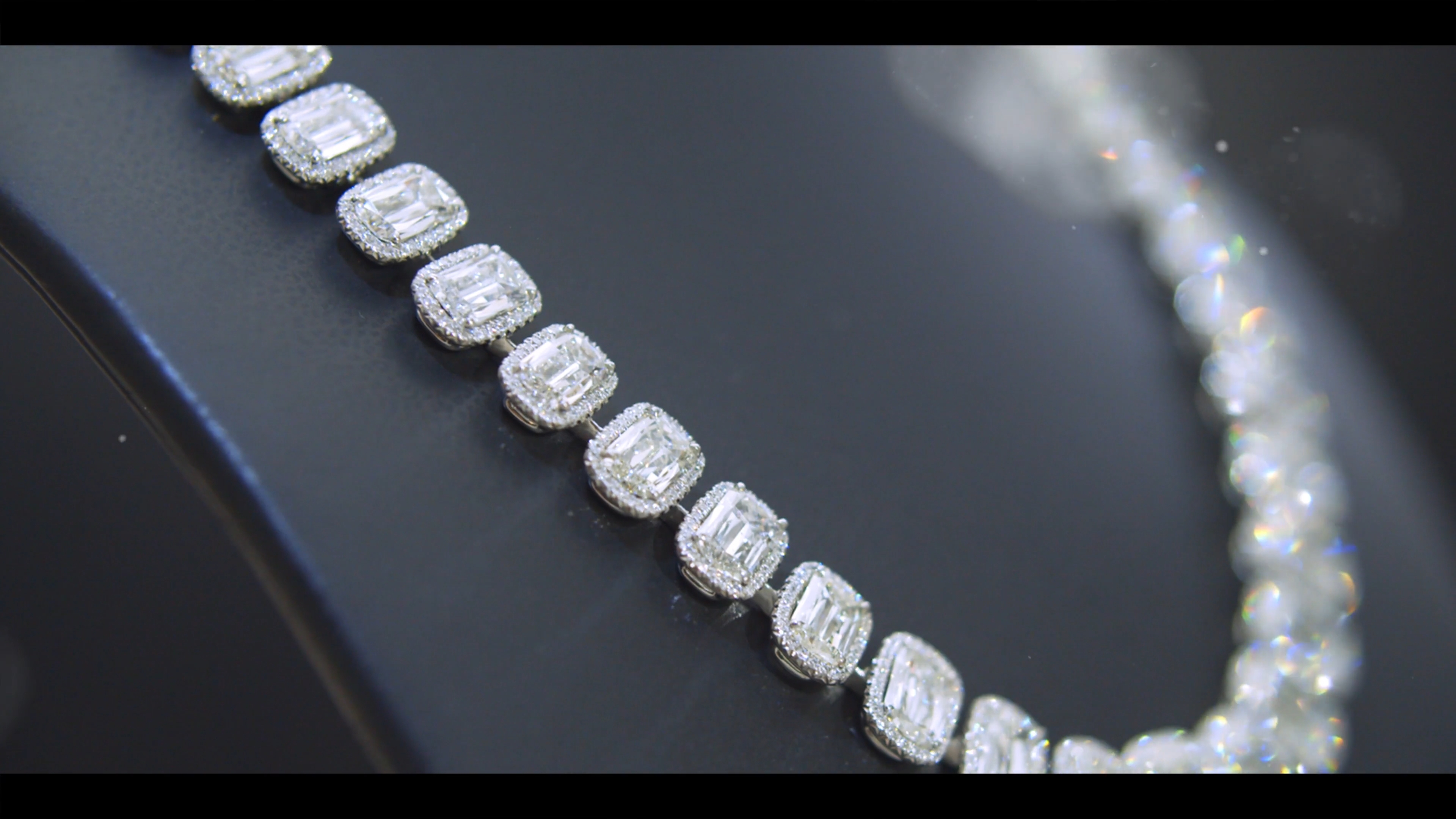 Leman Jewel – Necklace